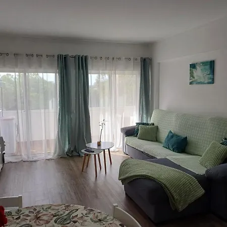 Traum Apartment - Rocha Beach Apartment